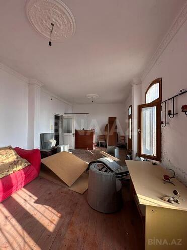 Satılır 5 otaqlı köhnə tikili 190 m², İçəri Şəhər m., photo 15 from 32