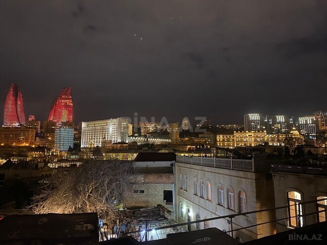 Satılır 5 otaqlı köhnə tikili 190 m², İçəri Şəhər m., photo 11 from 32