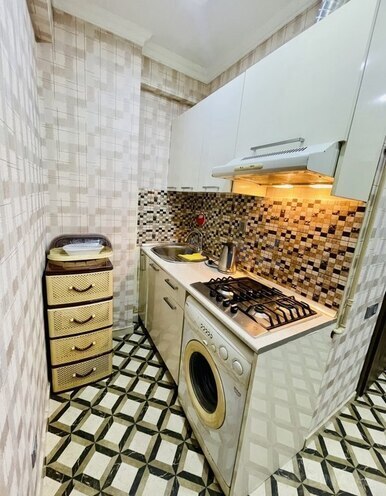 2 otaqlı yeni tikili - İnşaatçılar m. - 55 m² (2)