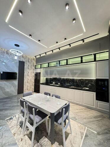 5 otaqlı həyət evi/bağ evi - Mərdəkan q. - 250 m² (19)