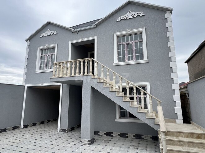 7 otaqlı həyət evi/bağ evi - Biləcəri q. - 180 m² (1)