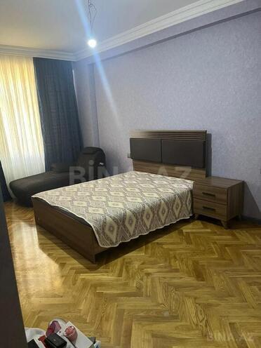 3-комн. новостройка - м. 28 мая - 120 м² (10)