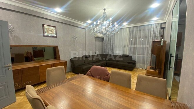 3-комн. новостройка - м. 28 мая - 120 м² (1)