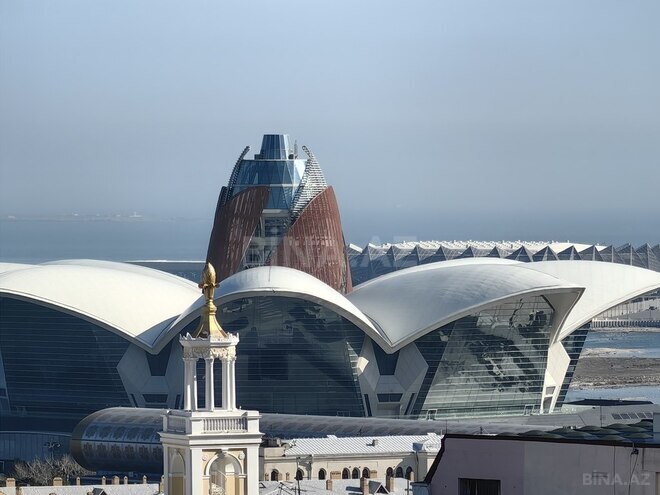 Продаётся 4-комн. вторичка 192 м², м. Ичеришехер, photo 19 from 32