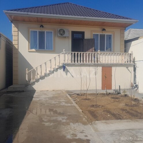 3 otaqlı həyət evi/bağ evi - Zığ q. - 100 m² (1)