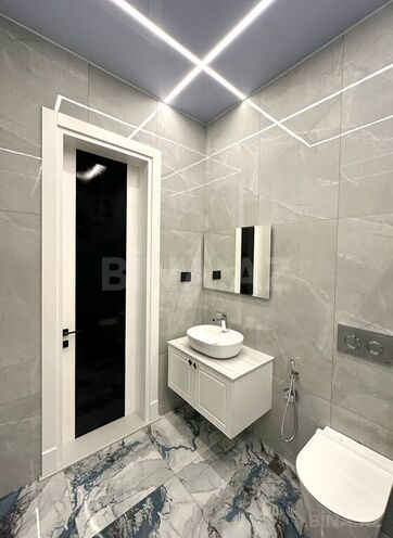 7 otaqlı həyət evi/bağ evi - Bakıxanov q. - 350 m² (24)