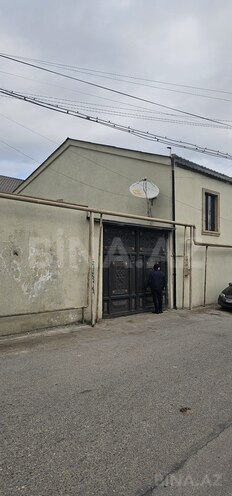 4 otaqlı həyət evi/bağ evi - Bakıxanov q. - 190 m² (1)