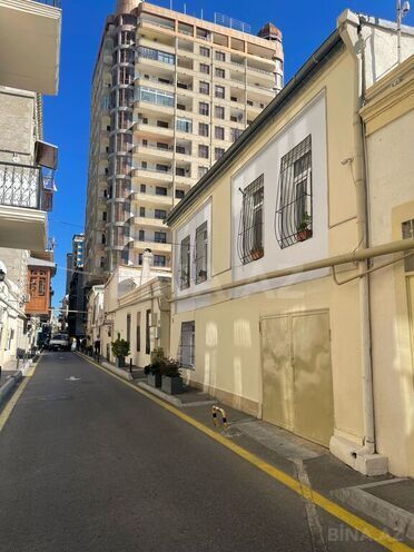 6 otaqlı həyət evi/bağ evi - Sahil m. - 170 m² (3)