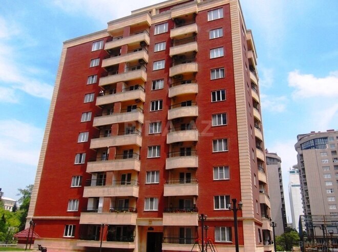 3 otaqlı yeni tikili - Nəsimi r. - 145 m² (24)