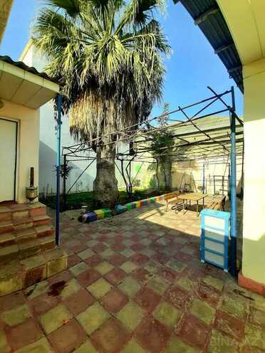 4 otaqlı həyət evi/bağ evi - Keşlə q. - 100 m² (2)