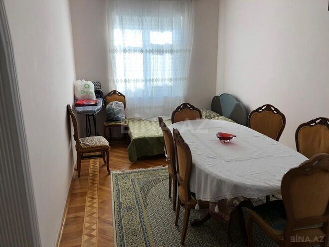 6 otaqlı həyət evi/bağ evi - Novxanı q. - 200 m² (8)