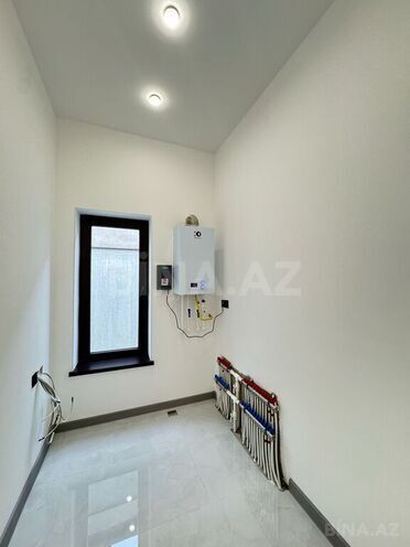 4 otaqlı həyət evi/bağ evi - Şüvəlan q. - 160 m² (21)