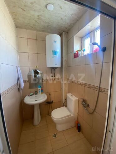 6 otaqlı həyət evi/bağ evi - Novxanı q. - 300 m² (16)