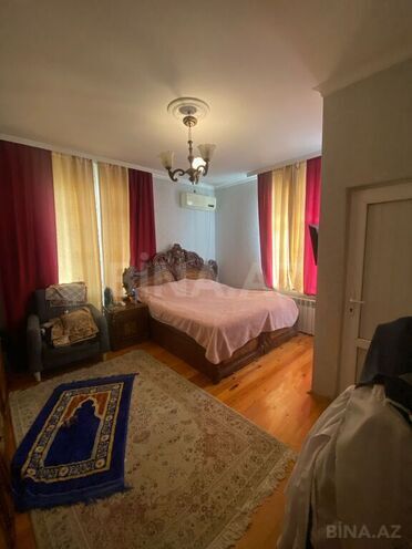 6 otaqlı həyət evi/bağ evi - Novxanı q. - 300 m² (17)