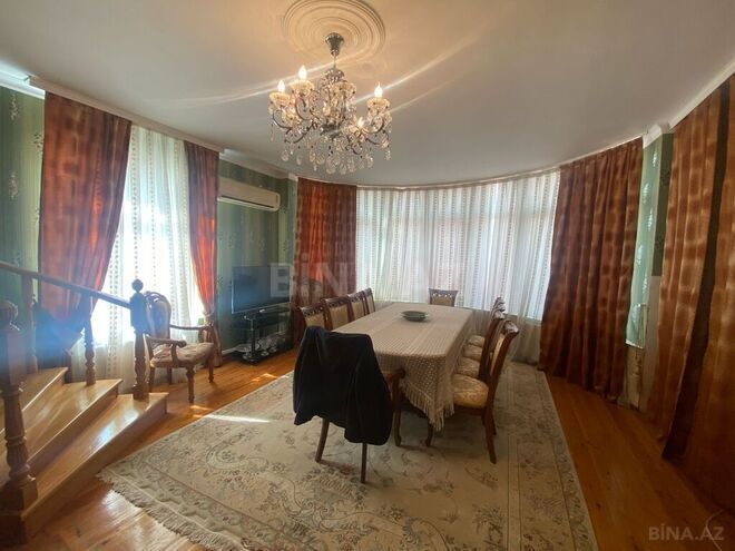 6 otaqlı həyət evi/bağ evi - Novxanı q. - 300 m² (11)