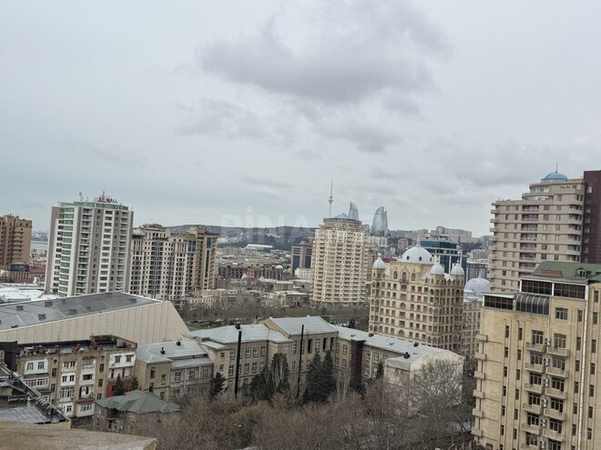4-комн. новостройка - м. 28 мая - 170 м² (7)