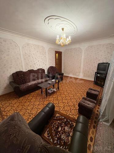 2 otaqlı köhnə tikili - İnşaatçılar m. - 50 m² (2)