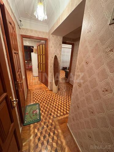 2 otaqlı köhnə tikili - İnşaatçılar m. - 50 m² (8)