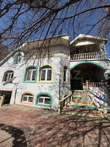 8 otaqlı həyət evi/bağ evi - Nəriman Nərimanov m. - 450 m² (1)