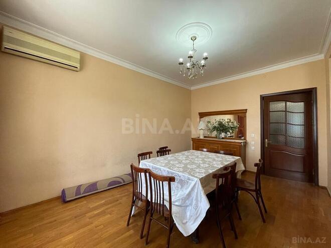 6 otaqlı köhnə tikili - Elmlər Akademiyası m. - 190 m² (4)