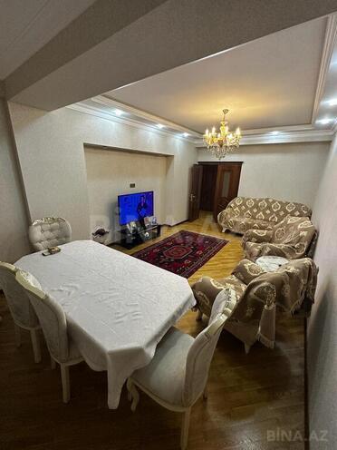4 otaqlı yeni tikili - İnşaatçılar m. - 141 m² (3)