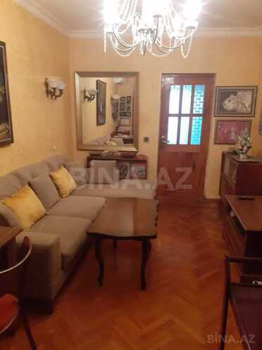 3 otaqlı köhnə tikili - Nizami m. - 70 m² (7)