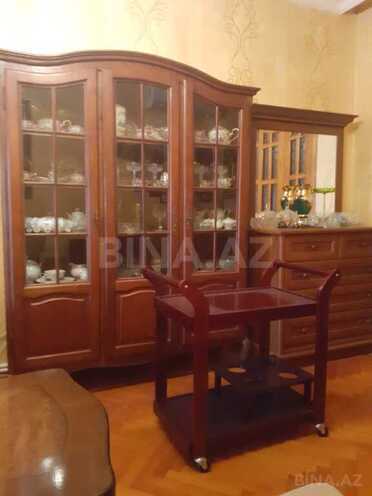 3 otaqlı köhnə tikili - Nizami m. - 70 m² (1)