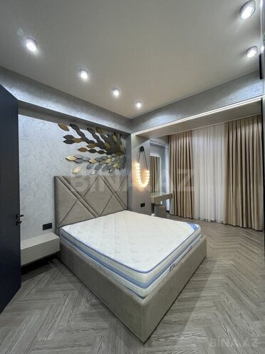 3 otaqlı yeni tikili - Elmlər Akademiyası m. - 131 m² (5)