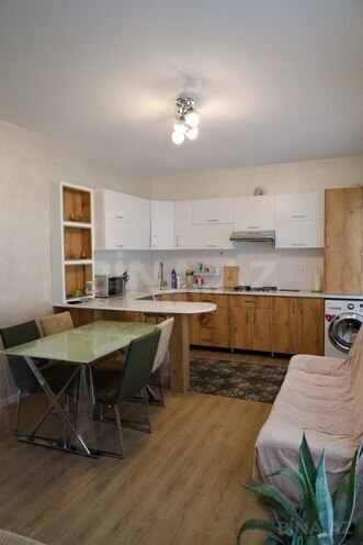 6 otaqlı həyət evi/bağ evi - Qusar - 200 m² (9)