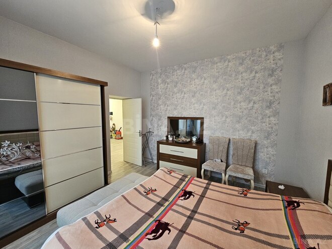 6 otaqlı həyət evi/bağ evi - Qusar - 200 m² (2)