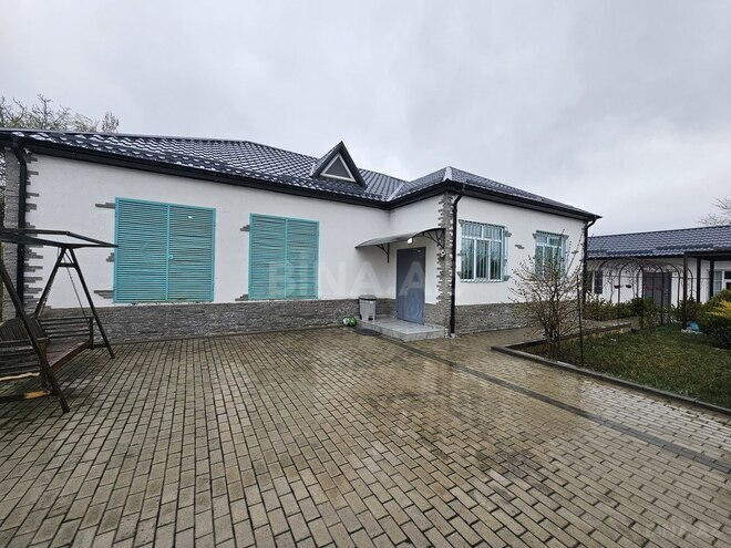 6 otaqlı həyət evi/bağ evi - Qusar - 200 m² (1)