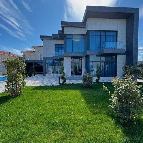 6 otaqlı həyət evi/bağ evi - Şüvəlan q. - 225 m² (1)