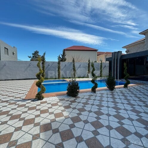 6 otaqlı həyət evi/bağ evi - Şüvəlan q. - 225 m² (3)