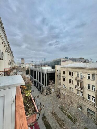 Продаётся 3-комн. вторичка 100 м², м. Сахил, photo 4 from 18