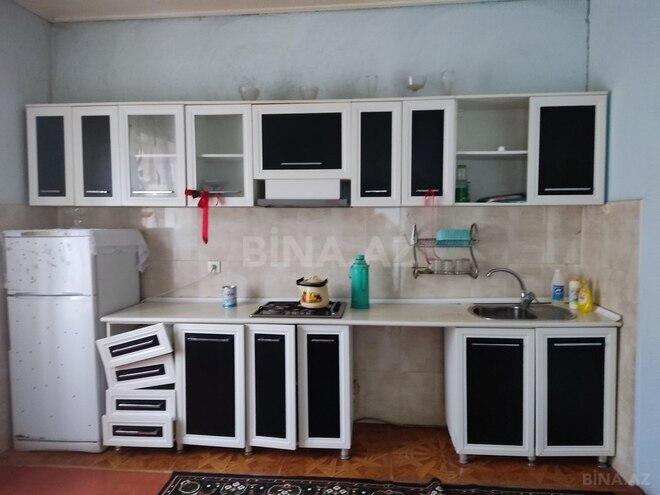 2 otaqlı həyət evi/bağ evi - Şəki - 67 m² (14)