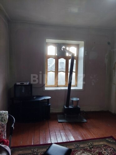 2 otaqlı həyət evi/bağ evi - Şəki - 67 m² (20)