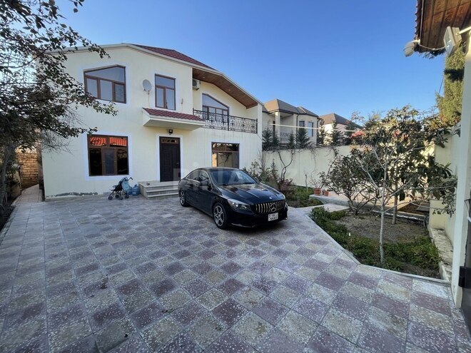 6 otaqlı həyət evi/bağ evi - Bülbülə q. - 288 m² (1)