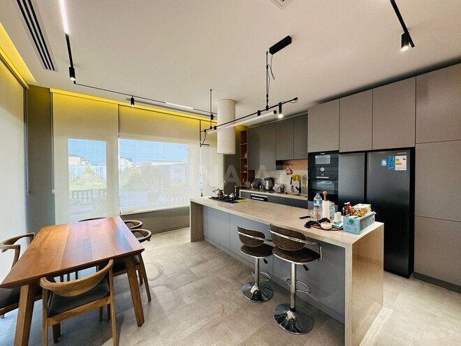 6 otaqlı həyət evi/bağ evi - Bilgəh q. - 400 m² (19)