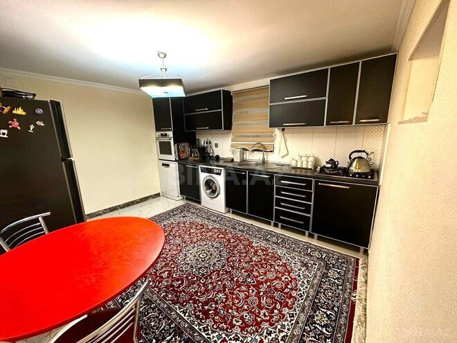 8-комн. дом/дача - пос. Бадамдар - 320 м² (9)