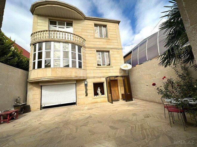8-комн. дом/дача - пос. Бадамдар - 320 м² (1)