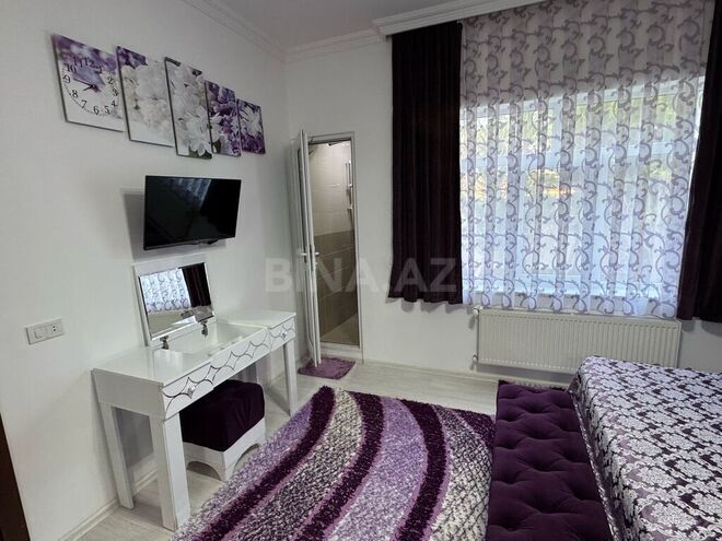 4 otaqlı həyət evi/bağ evi - Binə q. - 200 m² (16)