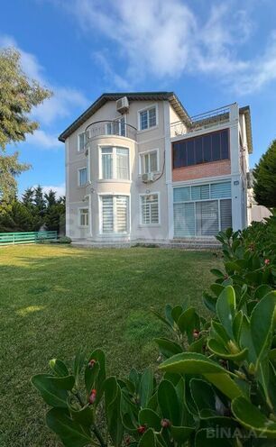 4 otaqlı həyət evi/bağ evi - Binə q. - 200 m² (1)