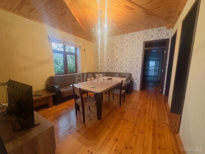 5 otaqlı həyət evi/bağ evi - Qəbələ - 220 m² (9)