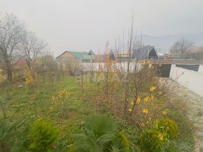 5 otaqlı həyət evi/bağ evi - Qəbələ - 220 m² (4)