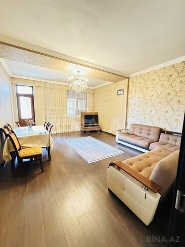 Satılır 4 otaqlı yeni tikili 120 m², 28 May m., photo 1 from 32