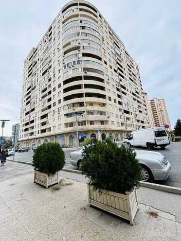 4 otaqlı yeni tikili - 8-ci mikrorayon q. - 145 m² (1)