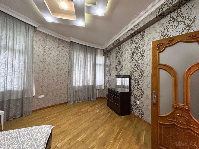 7 otaqlı həyət evi/bağ evi - Xırdalan - 220 m² (3)