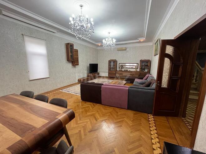 6-комн. дом/дача - пос. Бакиханова - 500 м² (12)