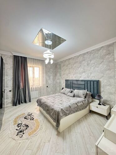 6 otaqlı həyət evi/bağ evi - Şüvəlan q. - 500 m² (19)
