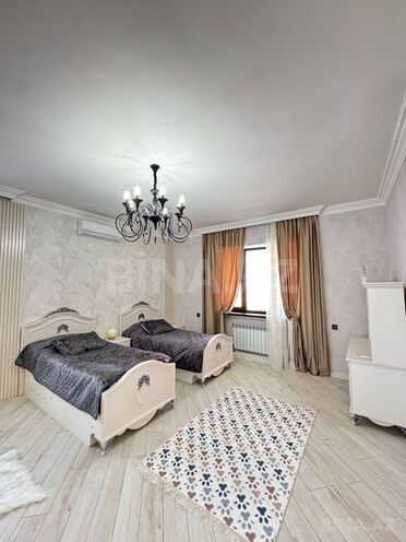 6 otaqlı həyət evi/bağ evi - Şüvəlan q. - 500 m² (18)